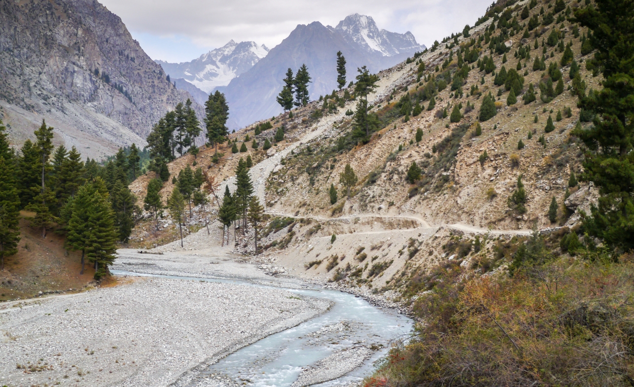 Trekking w Naltar Valley Pakistan